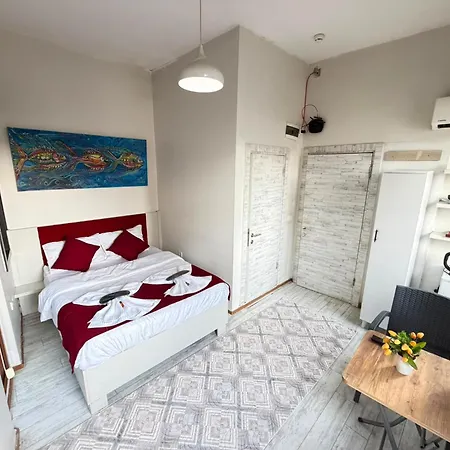 Taksim Luxury Sam 3*